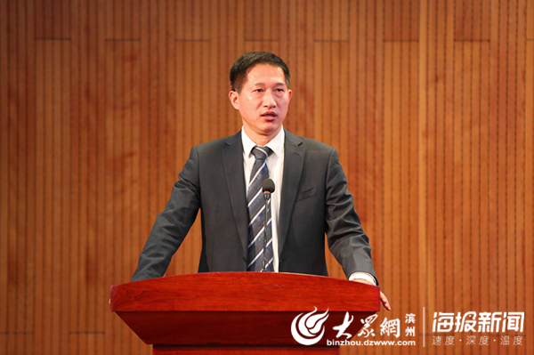 博兴县审计局党组书记,局长刘兆强在年底"亮成果"政务公开活动上发言